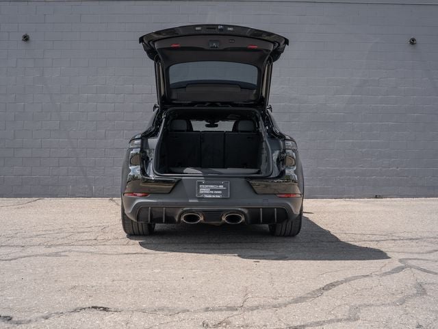 2024 Porsche Cayenne Turbo GT