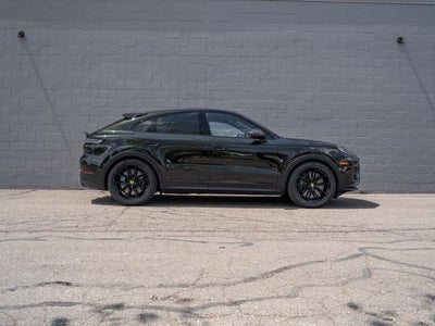 2024 Porsche Cayenne Turbo GT