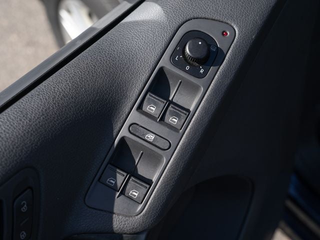 2015 Volkswagen Tiguan SE