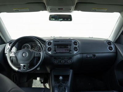2015 Volkswagen Tiguan SE