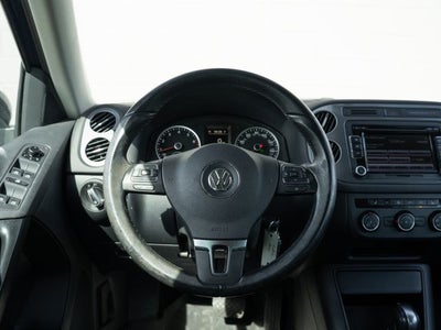 2015 Volkswagen Tiguan SE