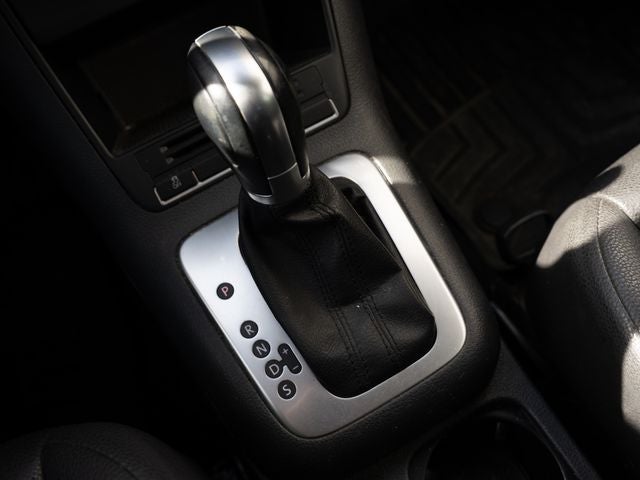 2015 Volkswagen Tiguan SE