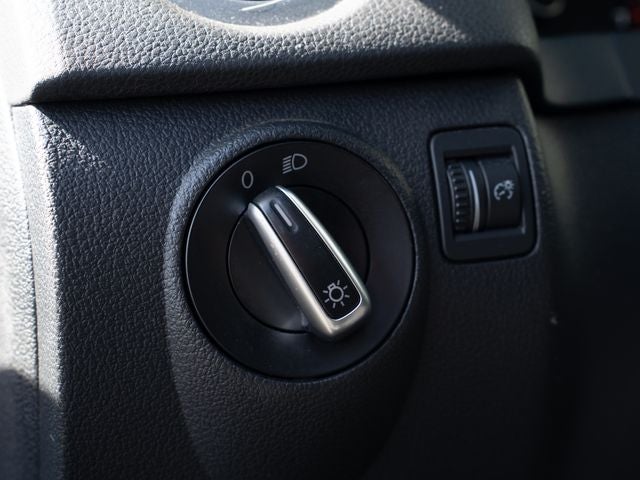 2015 Volkswagen Tiguan SE