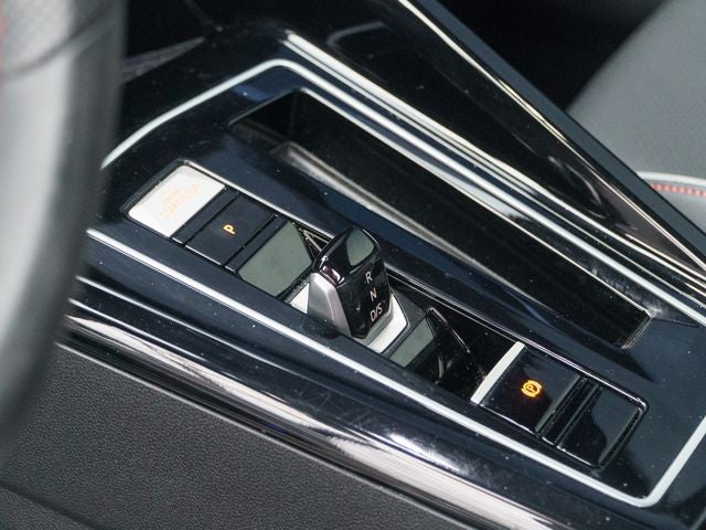 2024 Volkswagen Golf GTI 2.0T SE