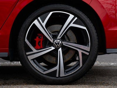 2025 Volkswagen Golf GTI 2.0T SE