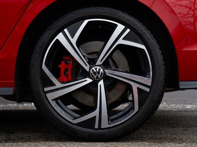 2025 Volkswagen Golf GTI 2.0T SE