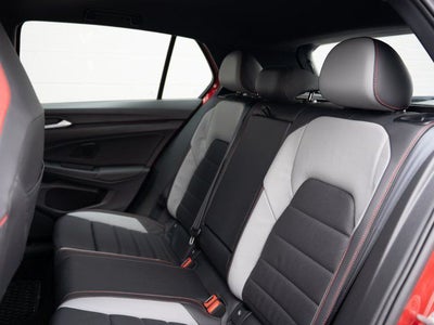 2025 Volkswagen Golf GTI 2.0T SE