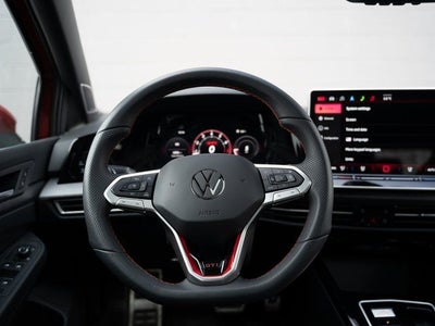 2025 Volkswagen Golf GTI 2.0T SE