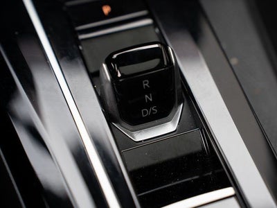 2025 Volkswagen Golf GTI 2.0T SE