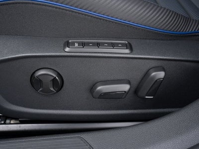 2025 Volkswagen Golf R 2.0T