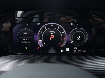 2025 Volkswagen Golf R 2.0T