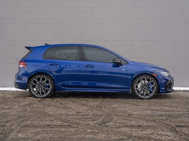 2025 Volkswagen Golf R 2.0T