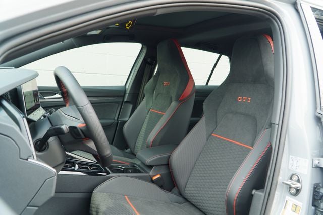 2026 Volkswagen Golf GTI 2.0T SE