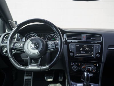 2017 Volkswagen Golf R DCC & Navigation 4Motion 4Motion
