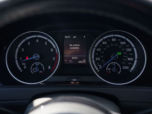 2017 Volkswagen Golf R DCC & Navigation 4Motion 4Motion