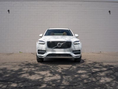 2018 Volvo XC90 T6 Momentum