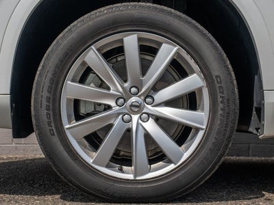 2018 Volvo XC90 T6 Momentum