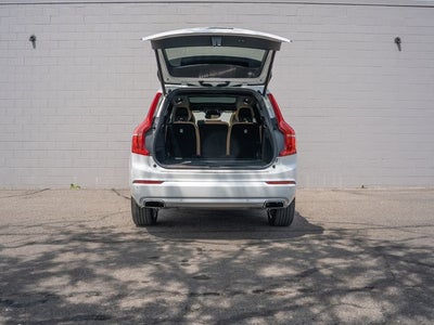 2018 Volvo XC90 T6 Momentum