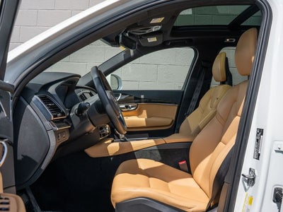 2018 Volvo XC90 T6 Momentum