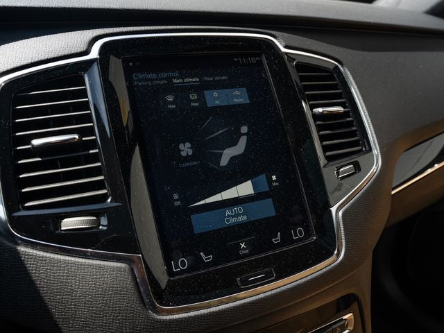 2018 Volvo XC90 T6 Momentum