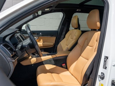 2018 Volvo XC90 T6 Momentum