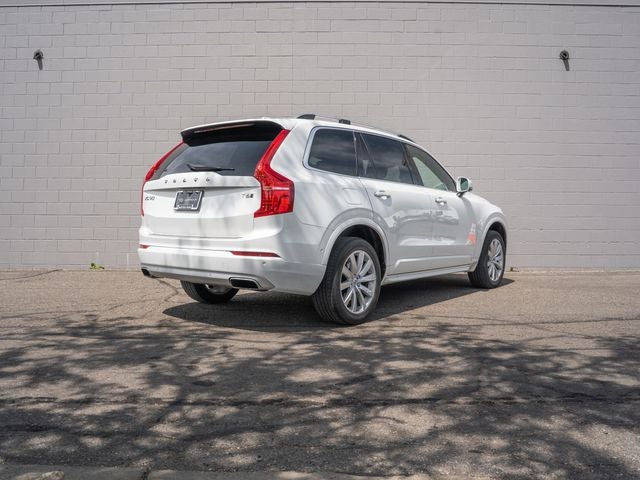 2018 Volvo XC90 T6 Momentum