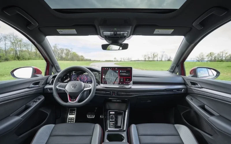 Volkswagen Golf GTI Interior