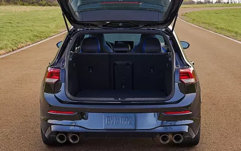 Volkswagen Golf R Cargo Space